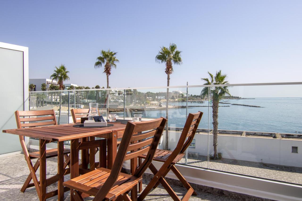 Phaedrus Living Seaview Studio Suite Lighthouse 52 بافوس المظهر الخارجي الصورة